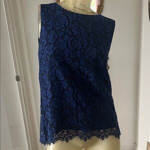 St. John Stunning Lace Top